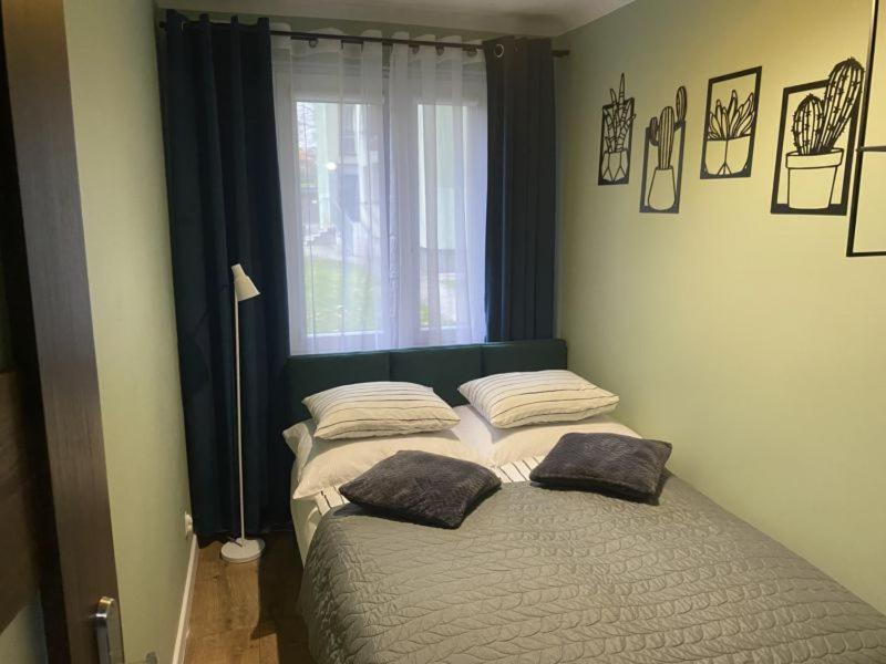 Apartament ,, Sen I Kawa" - Komfortowy Nocleg W Sercu Aglomeracji Bytom Exterior foto